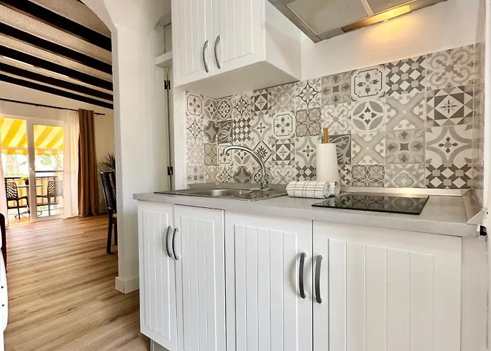 Agave 8 (adults Only) Апартаменти